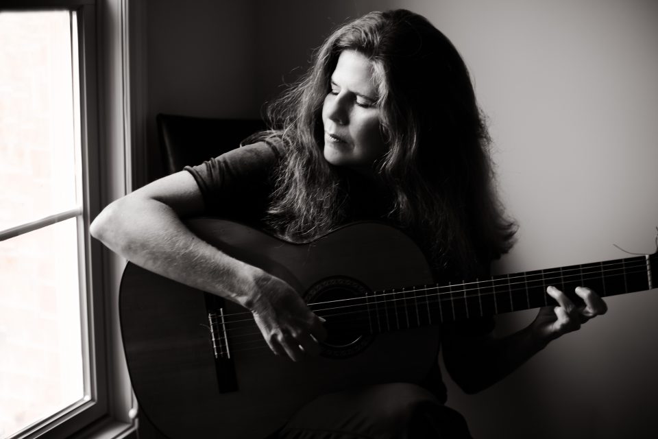 Michelle Qureshi - IndieView 12th Acoustic Guitar Music Tips and Tricks